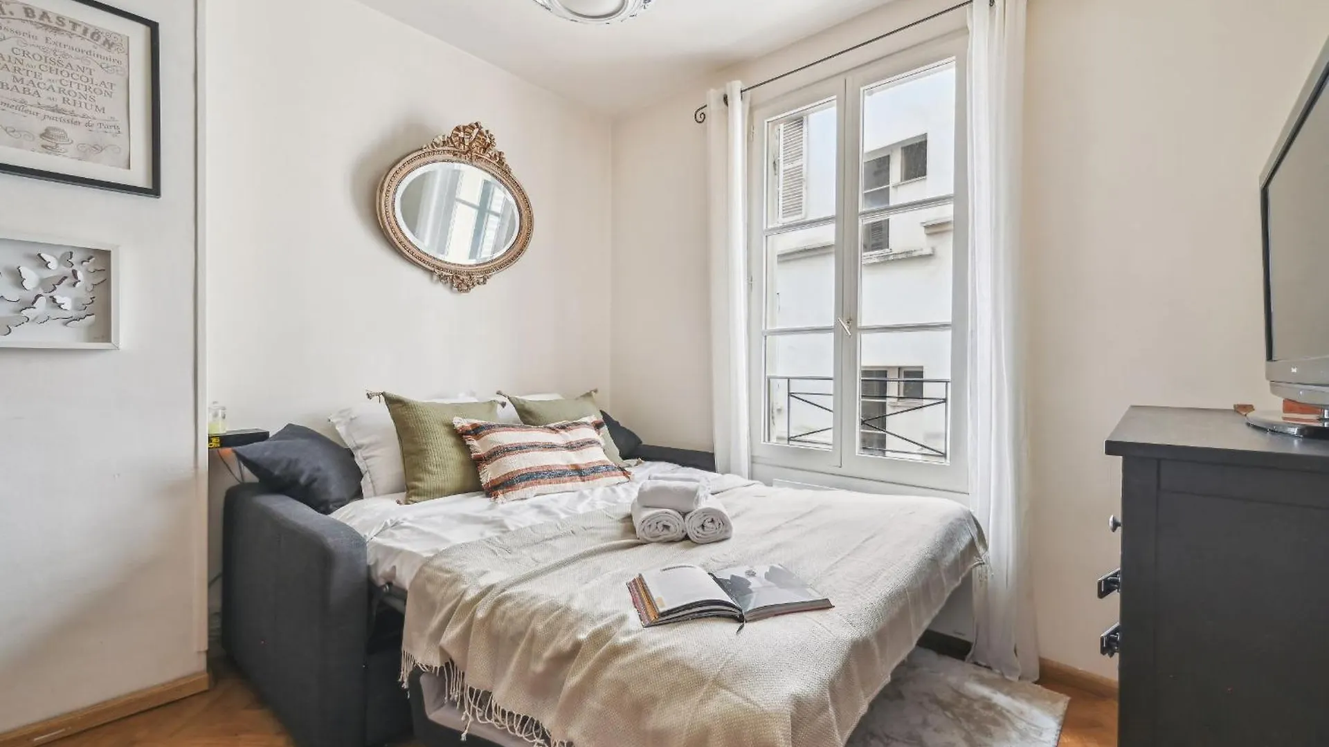 Eiffel Tower & Des Invalides - 1br - Cityapartmentstay París
