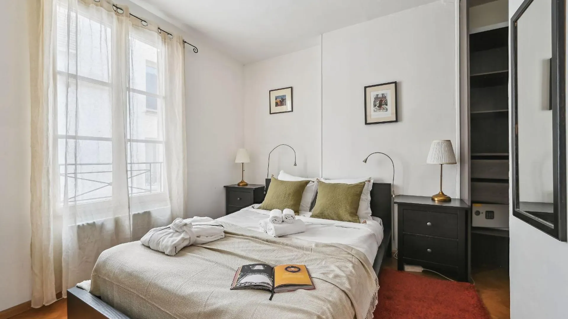 Eiffel Tower & Des Invalides - 1br - Cityapartmentstay París