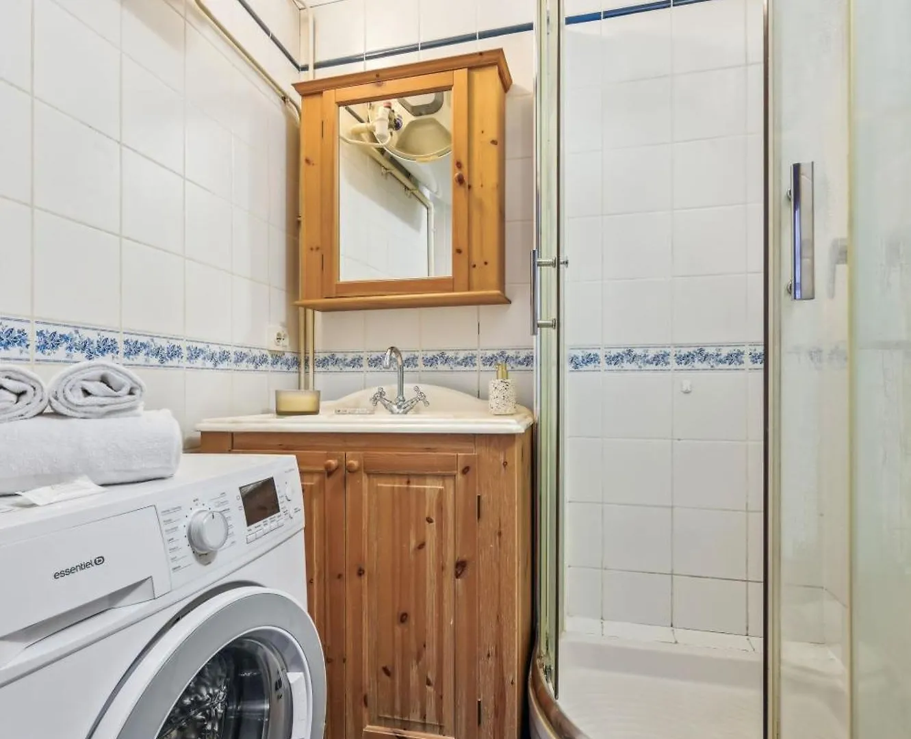 Eiffel Tower & Des Invalides - 1br - Cityapartmentstay Daire